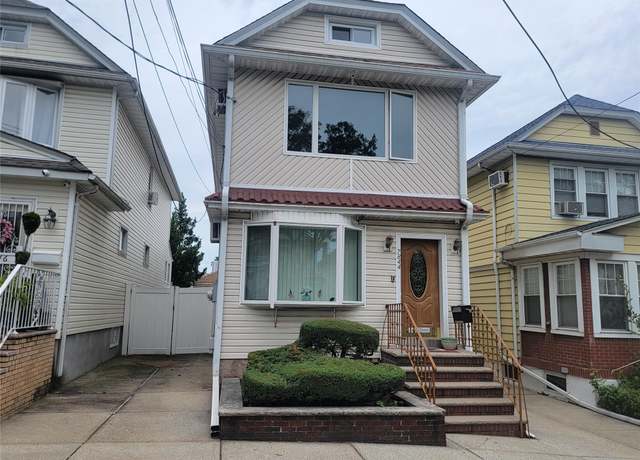 Property at 7844 86th St, Glendale, NY 11385, 4 beds, 3 baths
