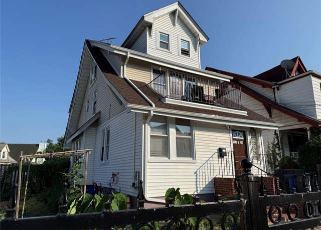 Property at 16144 86th Ave, Jamaica Hills, NY 11432, 7 beds, 4 baths