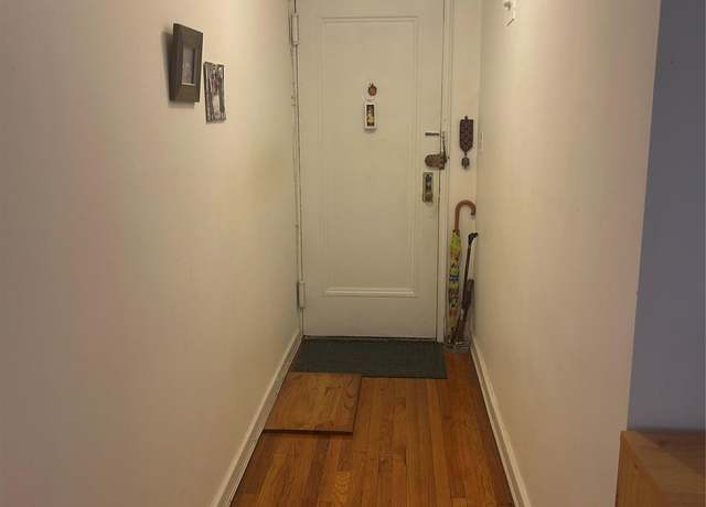 Property at 72-61 113th St Unit 4P, Forest Hills, NY 11375, 1 bed, 1 bath