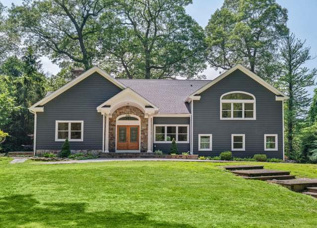 Property at 18 Wilderness Rd, Saint James, NY 11780, 5 beds, 3.5 baths
