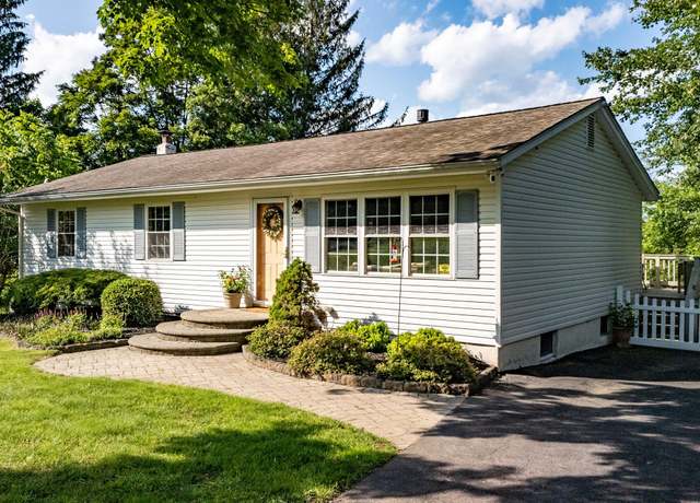 Property at 62 Egbertson Rd, Campbell Hall, NY 10916, 3 beds, 2 baths
