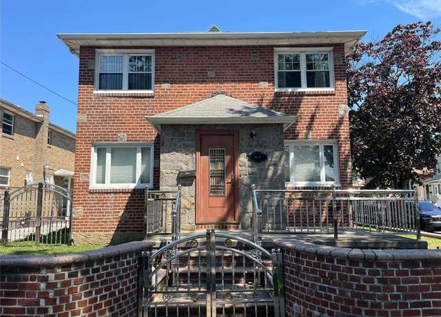 Property at 121-19 135th Ave, South Ozone Park, NY 11420, 6 beds, 3 baths