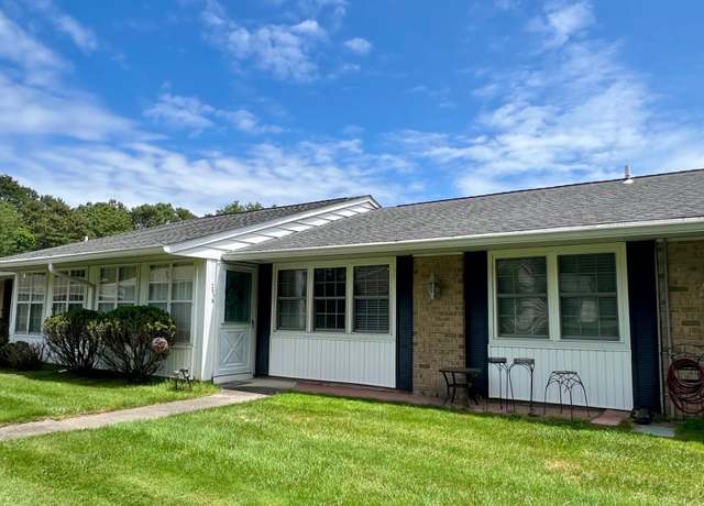 Property at 369B Woodbridge Dr Unit 55+, Ridge, NY 11961, 2 beds, 1 bath