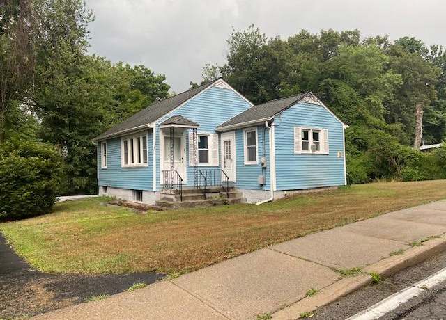 Property at 221 Kings Ferry Rd, Verplanck, NY 10596, 4 beds, 2 baths
