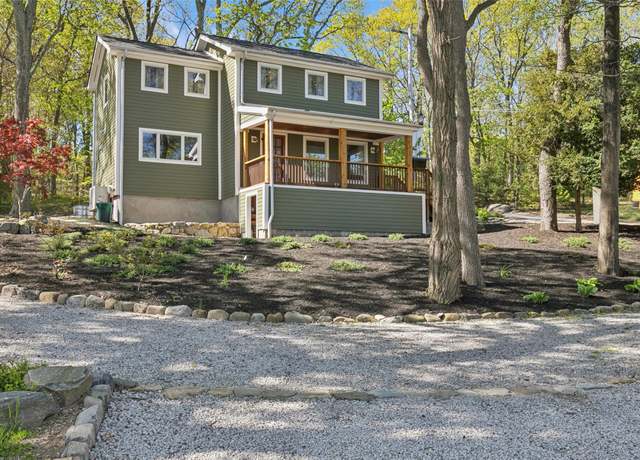 Property at 7 School St, Bayville, NY 11709, 3 beds, 2.5 baths
