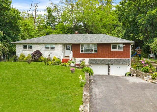 Property at 21 Sloane Rd, Newburgh, NY 12550, 3 beds, 2.5 baths