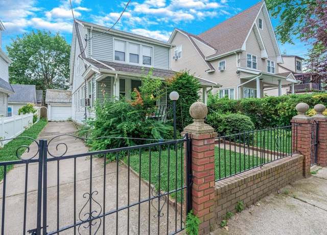 Property at 11554 174th St, Saint Albans, NY 11434, 3 beds, 1.5 baths
