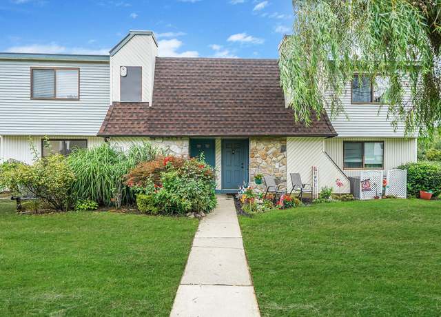 Property at 51 Pointe Cir S #51, Coram, NY 11727, 2 beds, 1 bath