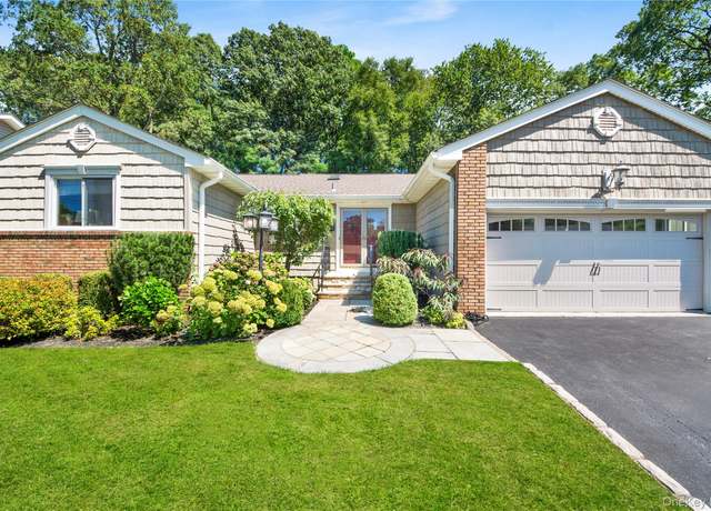 Property at 7 Secor Glen Rd, Hartsdale, NY 10530, 3 beds, 2.5 baths