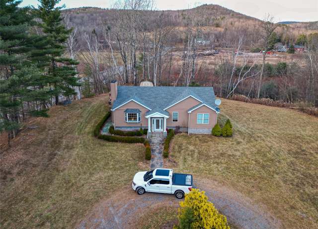 Property at 21 Evergreen Rd, Jewett, NY 12444, 3 beds, 3 baths