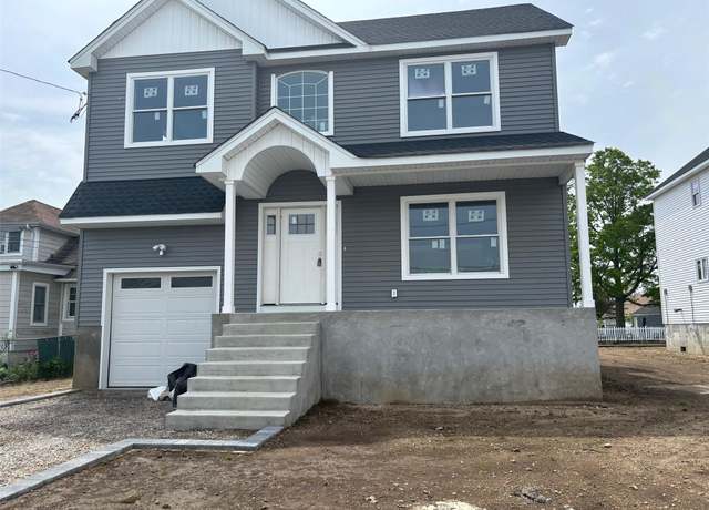 Property at 1116 Washington Pl, Baldwin Harbor, NY 11510, 4 beds, 2.5 baths