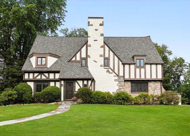 Property at 6 Fairway Dr, White Plains, NY 10605, 4 beds, 2.5 baths