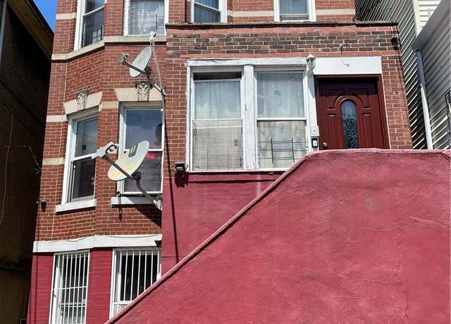 Property at 1805 Gleason Ave, Bronx, NY 10472, 8 beds, 3 baths