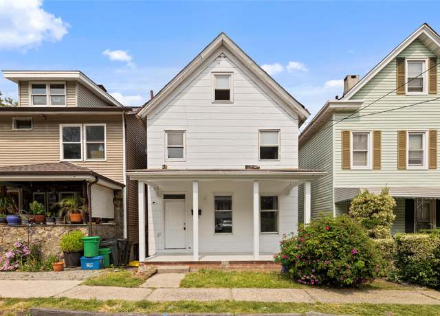Property at 63 Clove Ave, Haverstraw, NY 10927, 3 beds, 1.5 baths