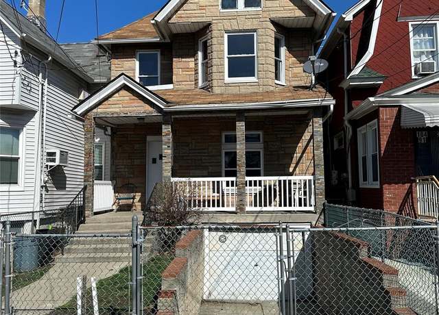 Property at 10431 91st Ave, Richmond Hill, NY 11418, 3 beds, 2.5 baths