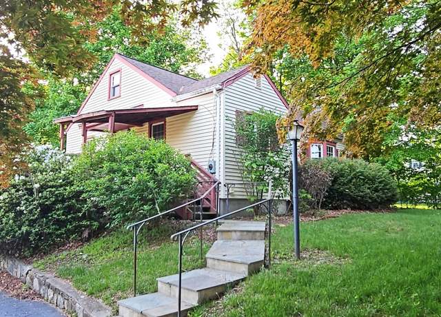 Property at 233 Peaceable Hill Rd, Brewster, NY 10509, 2 beds, 1 bath