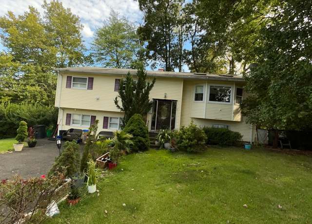 Property at 11 Horn St, Orangeburg, NY 10962, 4 beds, 2 baths
