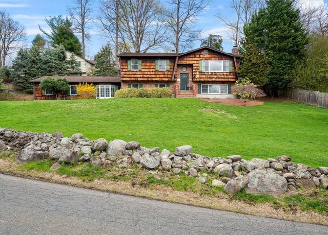 Property at 50 Cricketown Rd, Stony Point, NY 10980, 3 beds, 2.5 baths