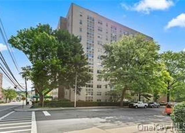 Photo of 30 Lake St Unit 8A, White Plains, NY 10603