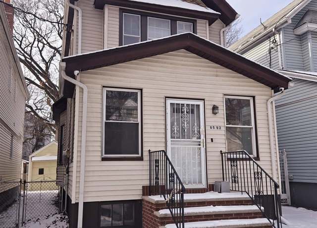 Property at 8592 98th St, Woodhaven, NY 11421, 3 beds, 2.5 baths