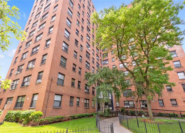 Property at 99-52 66th Rd Unit 3G, Rego Park, NY 11374, 3 beds, 2.5 baths