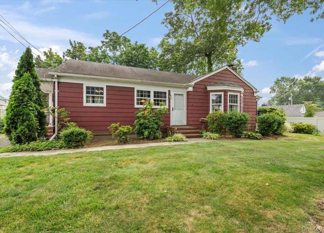 Property at 37 Church St, Syosset, NY 11791, 3 beds, 2 baths