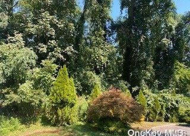 Property at Lakeview Dr, Kings Park, NY 11754