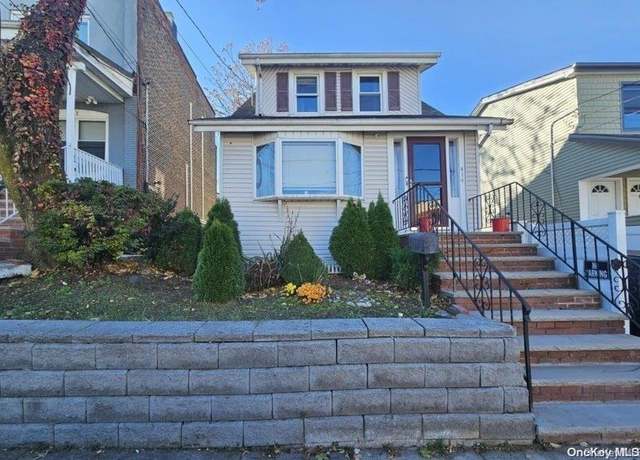 Property at 414 Castleton Ave, Staten Island, NY 10301, 3 beds, 2.5 baths