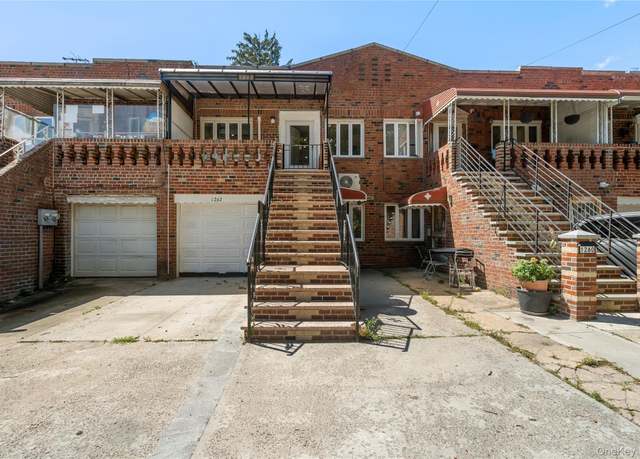 Property at 1262 E 98th St, Brooklyn, NY 11236, 3 beds, 2 baths