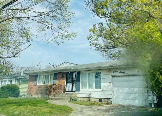 Property at 3771 Jerusalem Ave, Seaford, NY 11783, 2 beds, 2.5 baths
