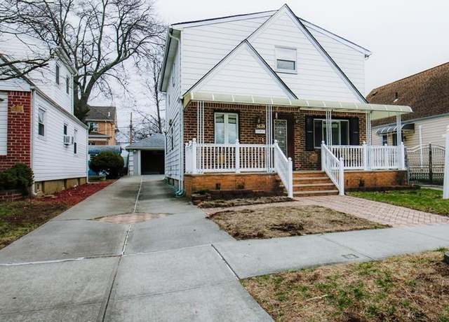 Property at 81-31 259th St, Glen Oaks, NY 11004, 4 beds, 3 baths