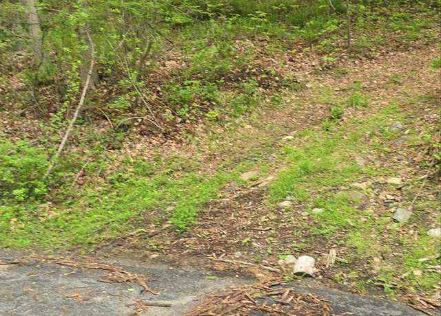 Property at 34 Gordon Rd, Carmel, NY
