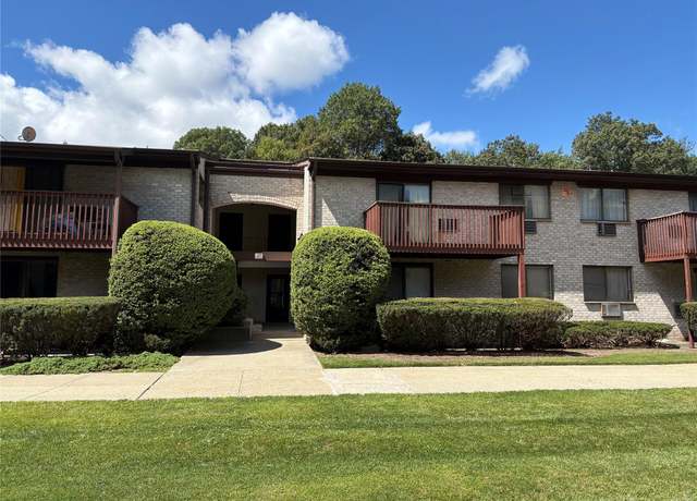 Property at 8 Secora Rd Unit J-16, Monsey, NY 10952, 1 bed, 1 bath