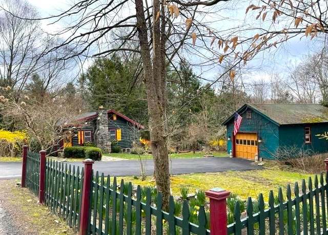 Property at 91 W Oak St, Smallwood, NY 12778, 3 beds, 1 bath