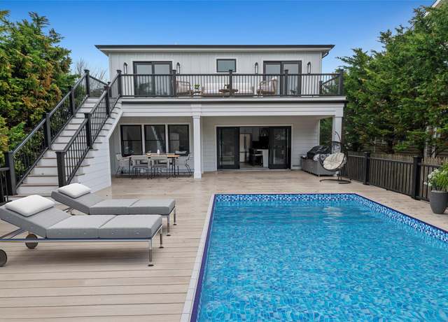 Property at 260 Wilmot Rd, Ocean Beach, NY 11770, 4 beds, 3 baths