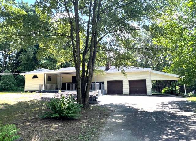 Property at 101 Patton Rd, Newburgh, NY 12550, 5 beds, 3.5 baths