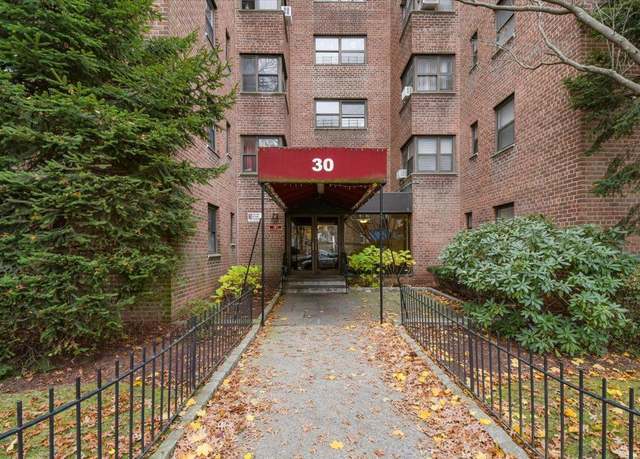 Property at 30 Fleetwood Ave Unit 4B, Mount Vernon, NY 10552, 2 beds, 1 bath