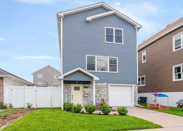 Property at 360 E Hudson St, Long Beach, NY 11561, 3 beds, 2.5 baths