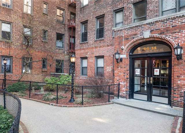 Property at 44-14 Newtown Rd Unit 3C, Astoria, NY 11103, 1 bath