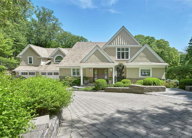 Property at 93 Haights Cross Rd, Chappaqua, NY 10514, 4 beds, 4.5 baths