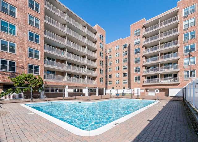 Property at 410 E Broadway Unit 6U, Long Beach, NY 11561, 1 bed, 1 bath
