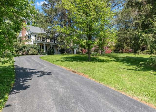 Property at 37 N Clove Rd, Verbank, NY 12585, 4 beds, 3.5 baths
