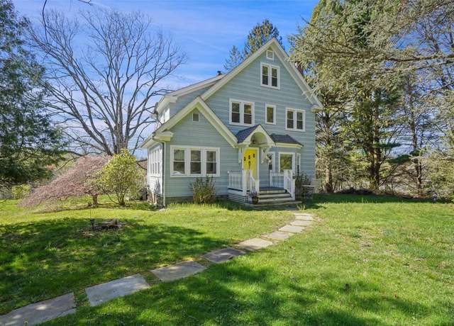 Property at 217 Lafayette Ave, Cortlandt Manor, NY 10567, 3 beds, 2.5 baths