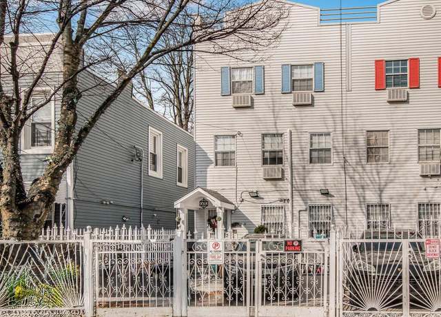 Property at 1149 Simpson St, Bronx, NY 10459, 5 beds, 3 baths