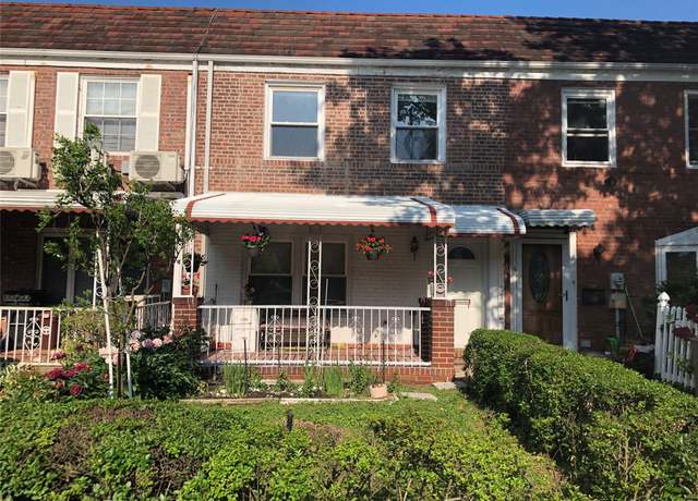 Property at 70-27 175th St, Fresh Meadows, NY 11365, 3 beds, 1.5 baths