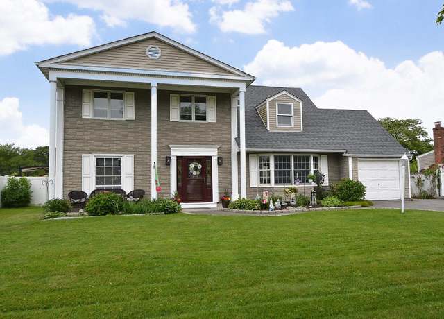 Property at 151 Cirrus Rd, Holbrook, NY 11741, 4 beds, 2.5 baths