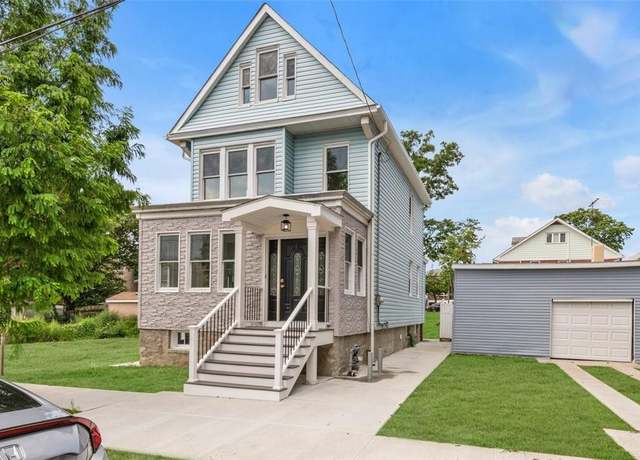 Property at 835 Dean Ave, Bronx, NY 10465, 4 beds, 2.5 baths