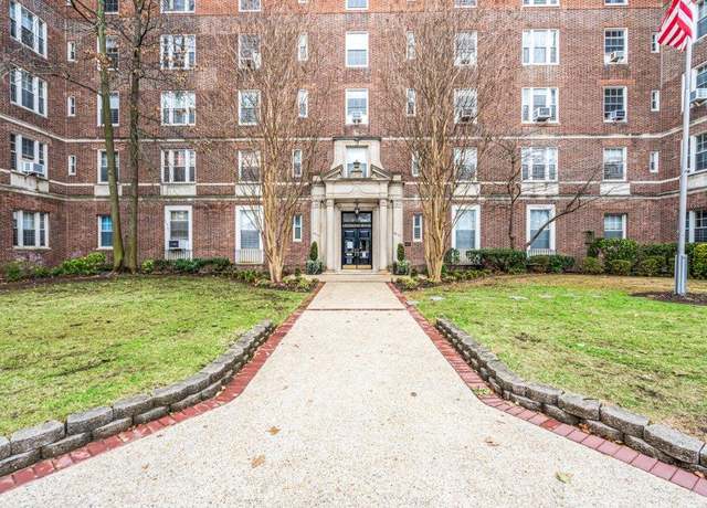 Property at 68-10 108 St Unit 2F, Forest Hills, NY 11375, 3 beds, 2 baths