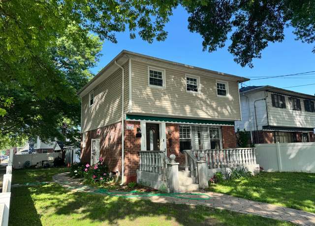 Property at 110-01 175th St, Jamaica, NY 11433, 3 beds, 2.5 baths