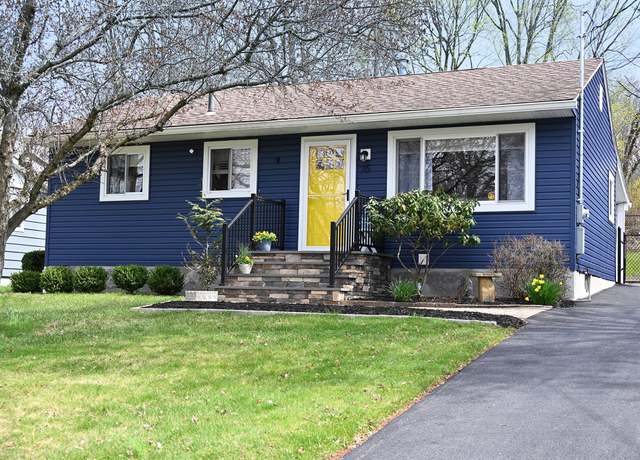 Property at 76 California Ave, Middletown, NY 10940, 3 beds, 1 bath